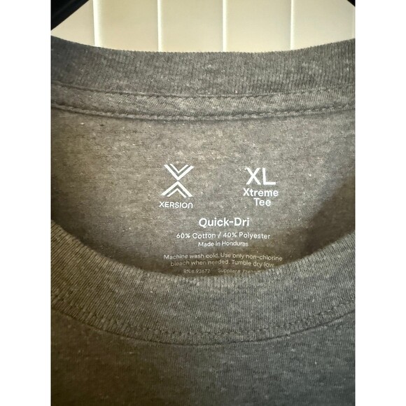 NWT Men's Gray Xersion X-treme Tee Quick Dry Shirt Size X-large - Picture 2 of 3